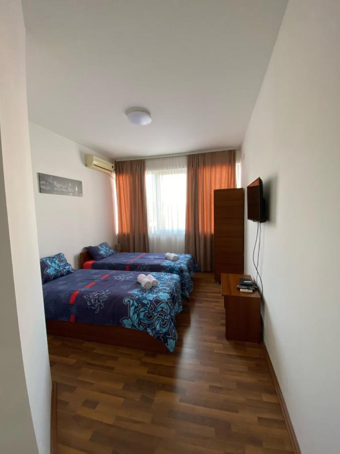 Hostel Prenokjishte Nama Kumanowo Zewnętrze zdjęcie