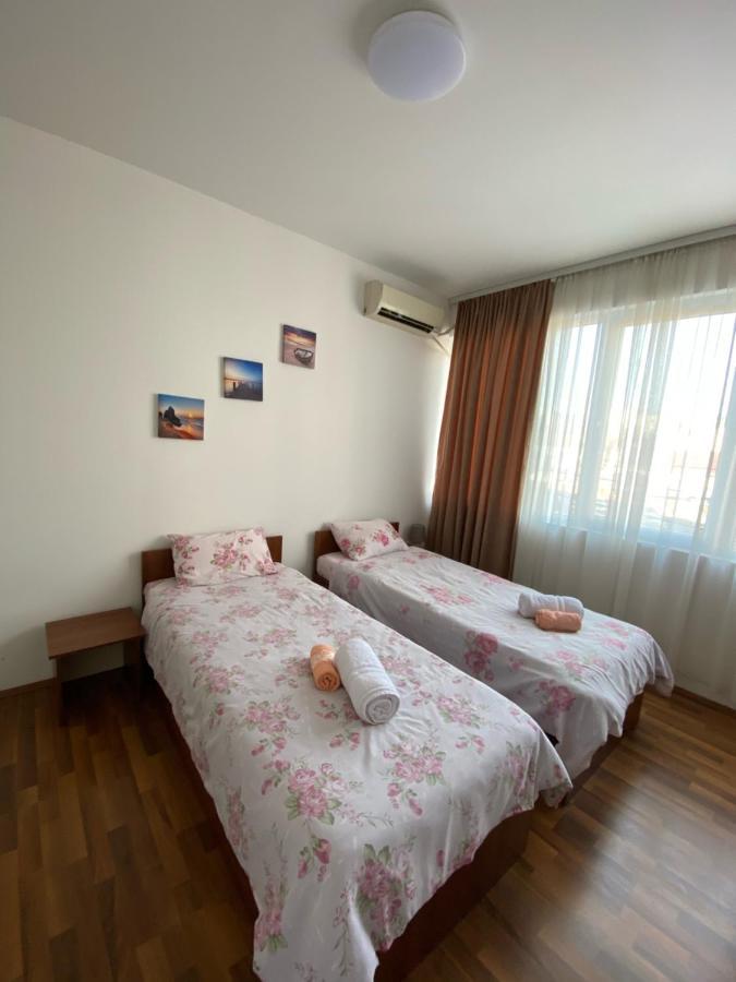 Hostel Prenokjishte Nama Kumanowo Zewnętrze zdjęcie